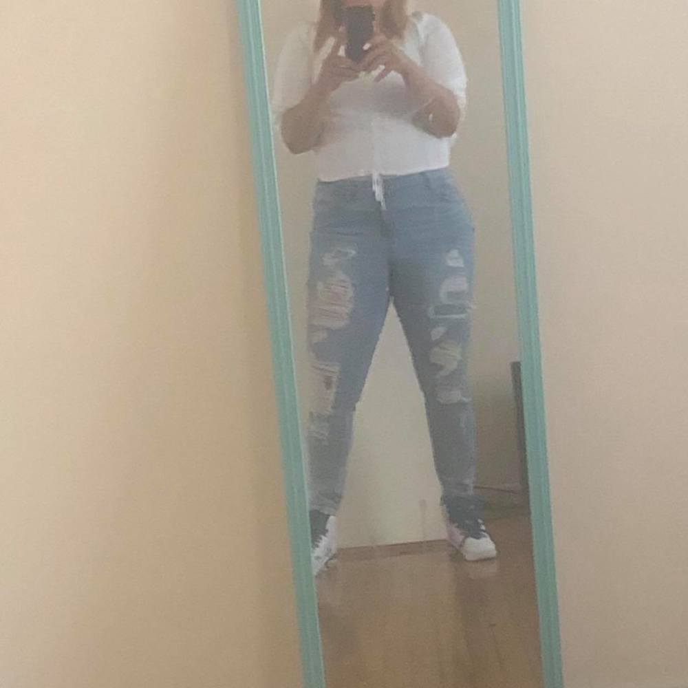 Meet your Posher, Luna